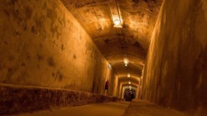 Interior de los refugios de la Guerra Civil en la ciudad de Almería.