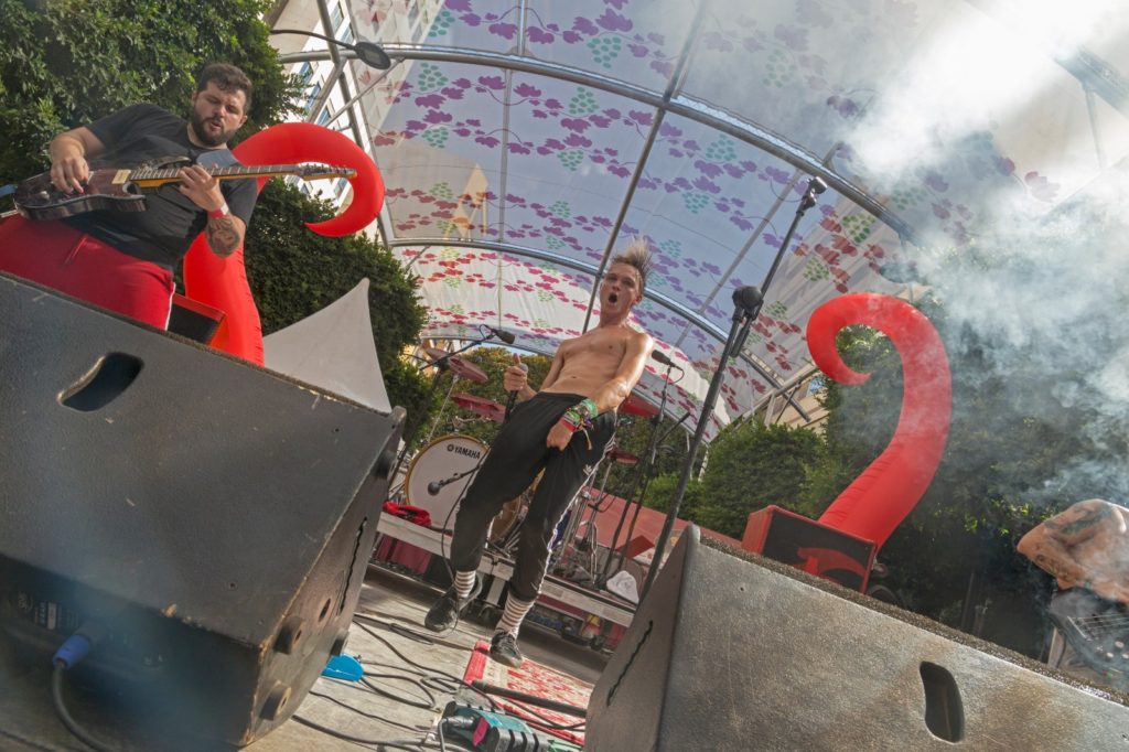 En la playa, en el centro de la ciudad o frente al Cable Inglés, cuatro días de conciertos en directo gratuitos enmarcados en el Cooltural Fest