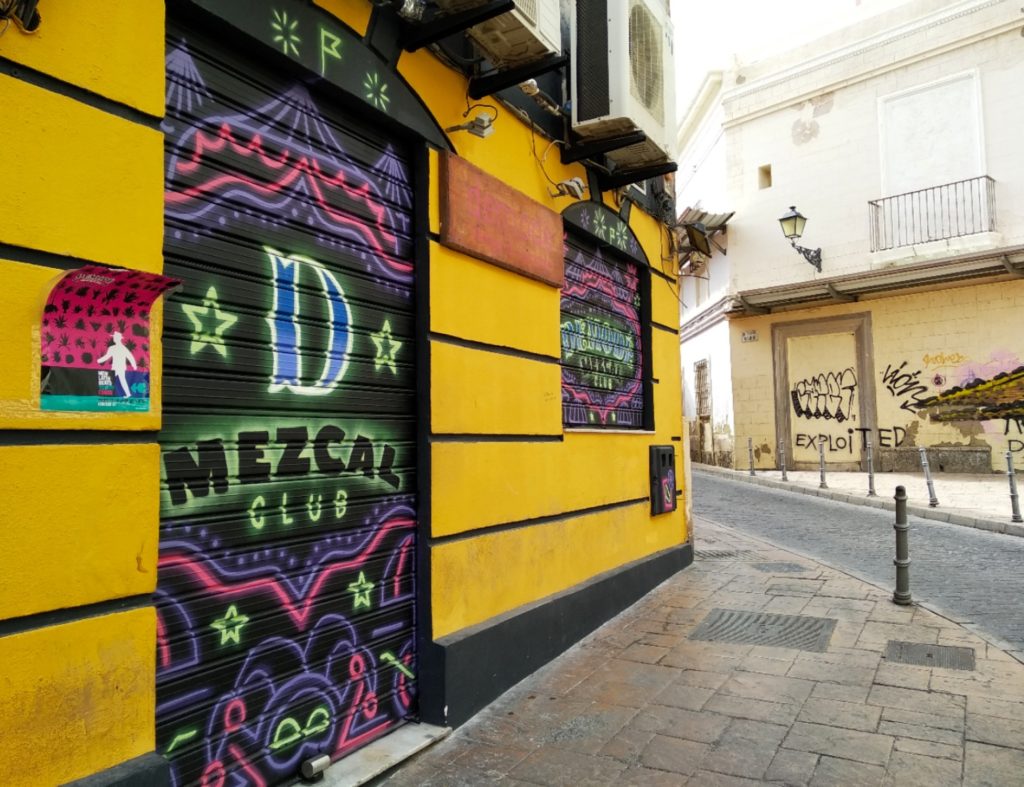 Pintada para combatir graffitis