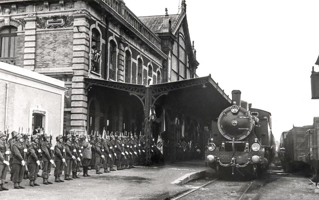 estación de ferrocarril