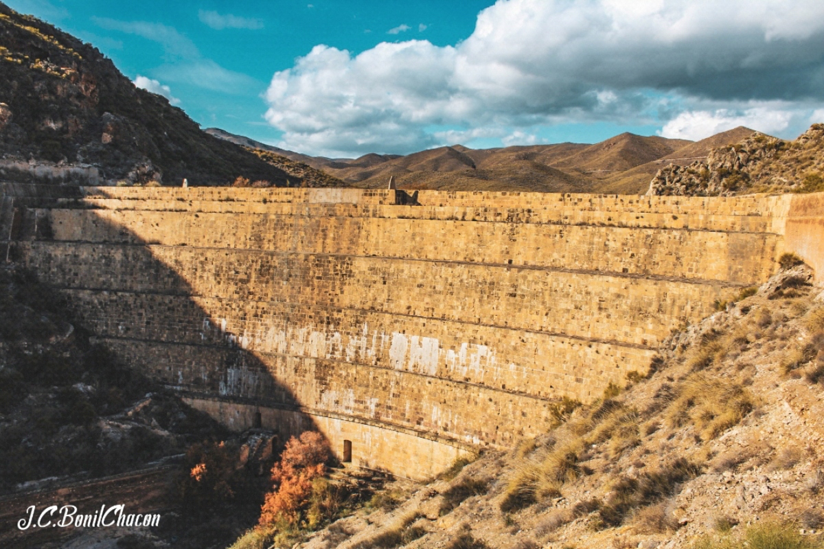 Embalse de Isabel II, imagen de Juan Carlos Bonil Chacón