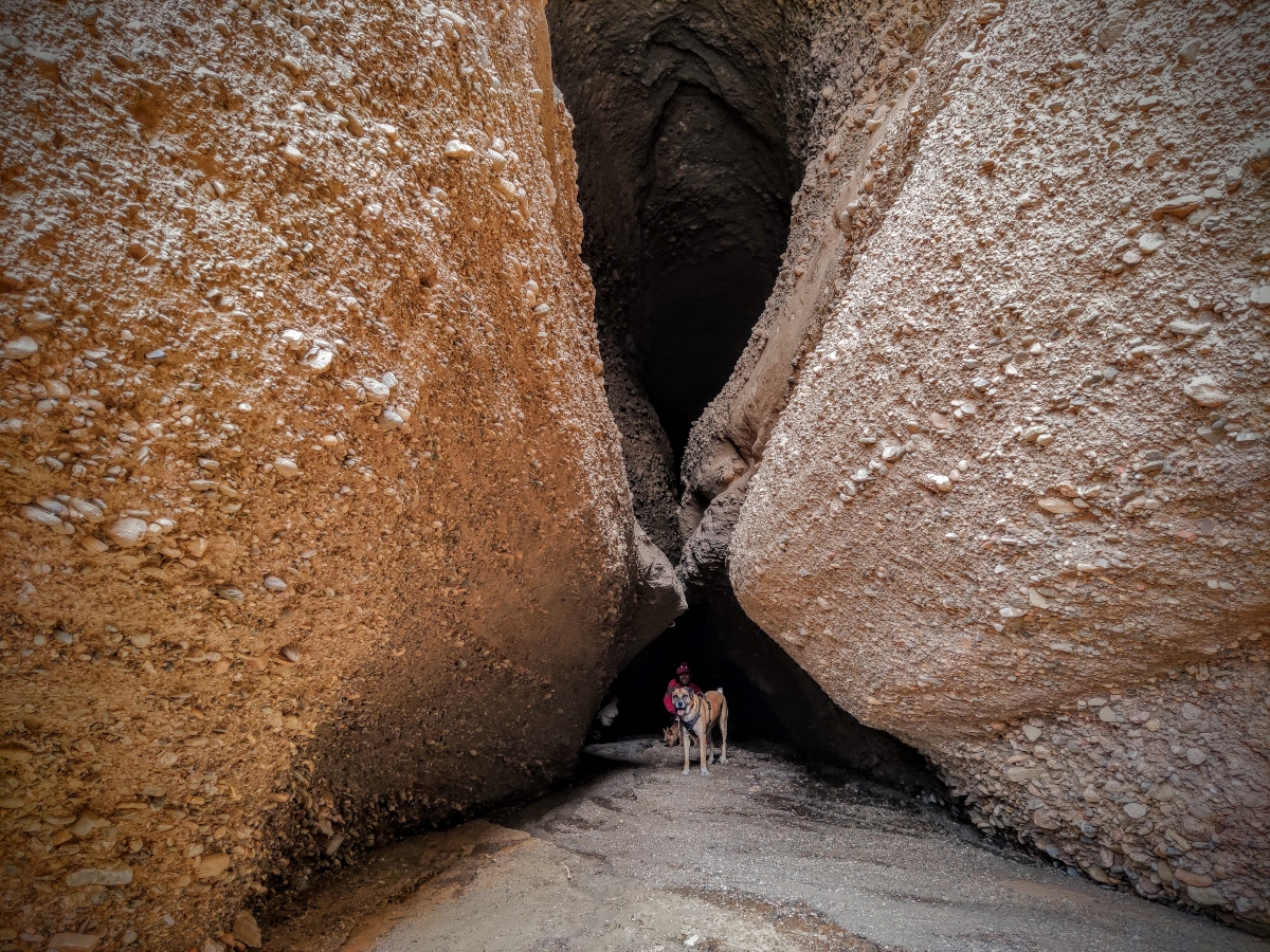 entrada-gruta-natural